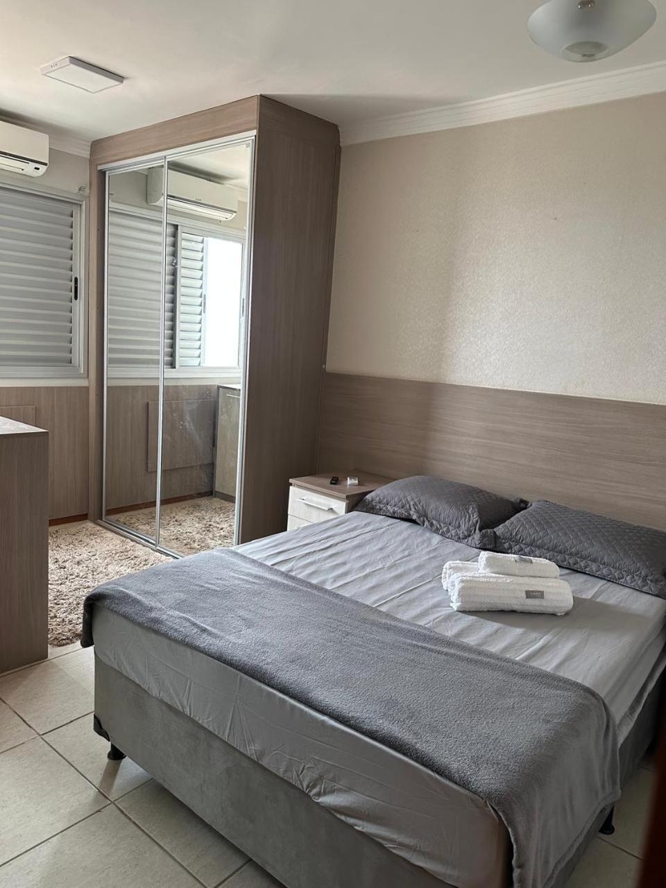 Apartamento Climatizado, 3 Quartos C Suite Garden Cuiabá Kültér fotó