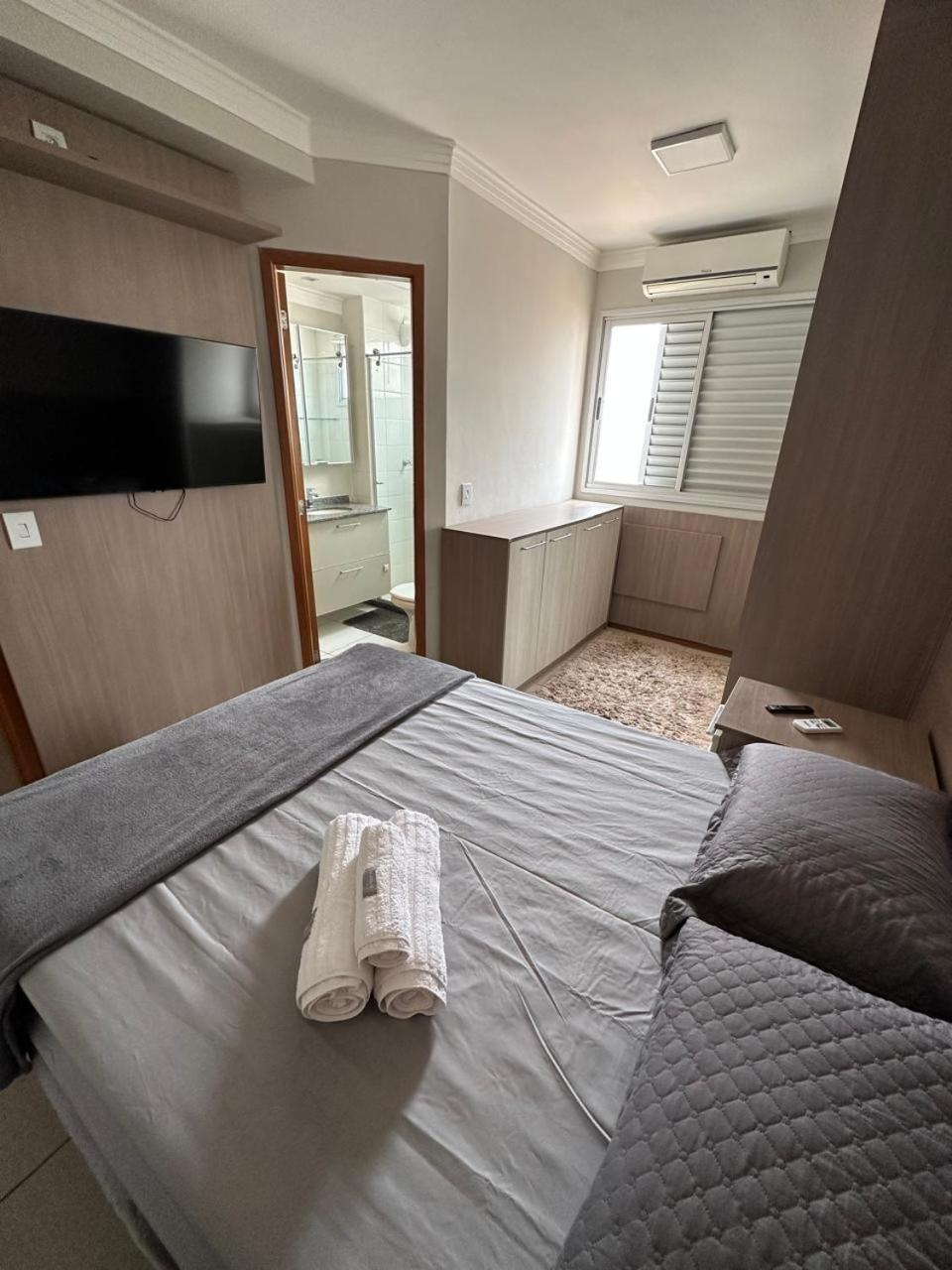 Apartamento Climatizado, 3 Quartos C Suite Garden Cuiabá Kültér fotó
